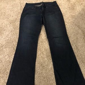 Joe’s Jeans (Honey Cut) Size 31